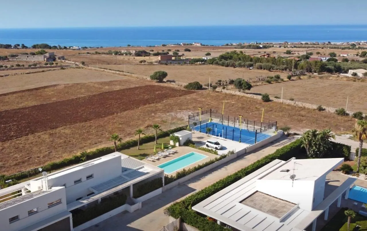 Villa Arilla Con Piscina E Padel Marina di Ragusa