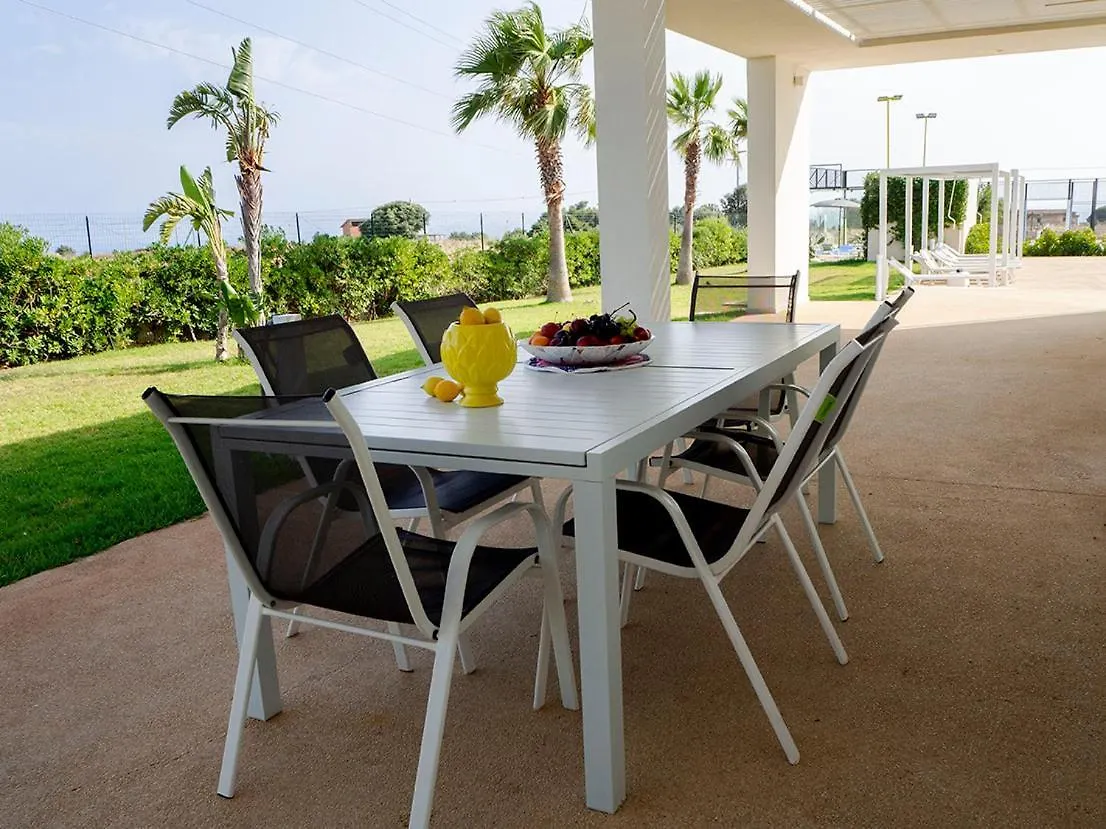 Villa Arilla Con Piscina E Padel Marina di Ragusa